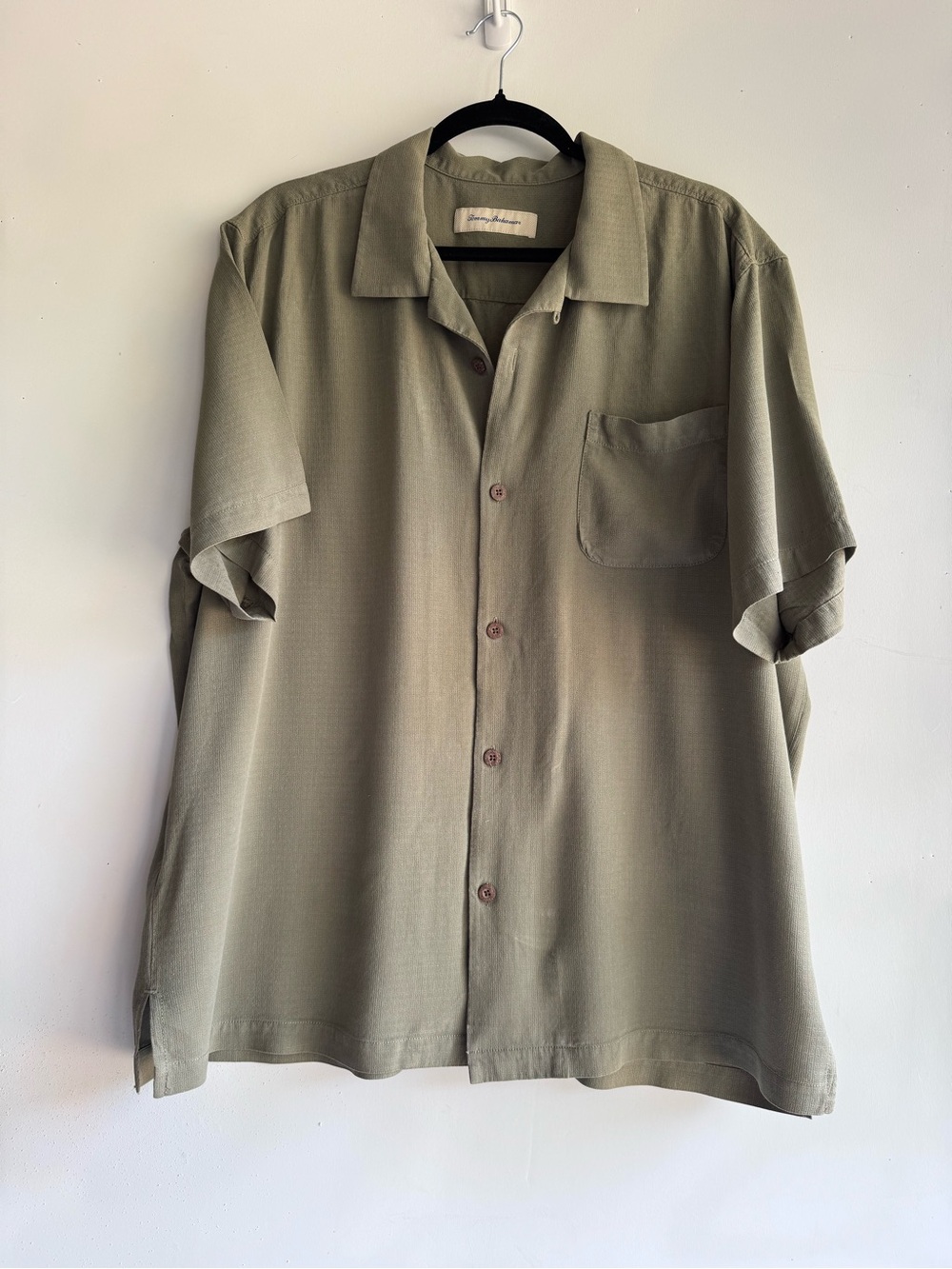 Tommy BAHAMA Green Silk Camp Shirt Sz XL